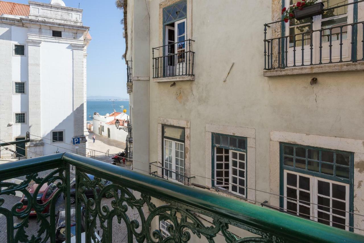 Апартаменты Casa De Alfama Лиссабон Экстерьер фото